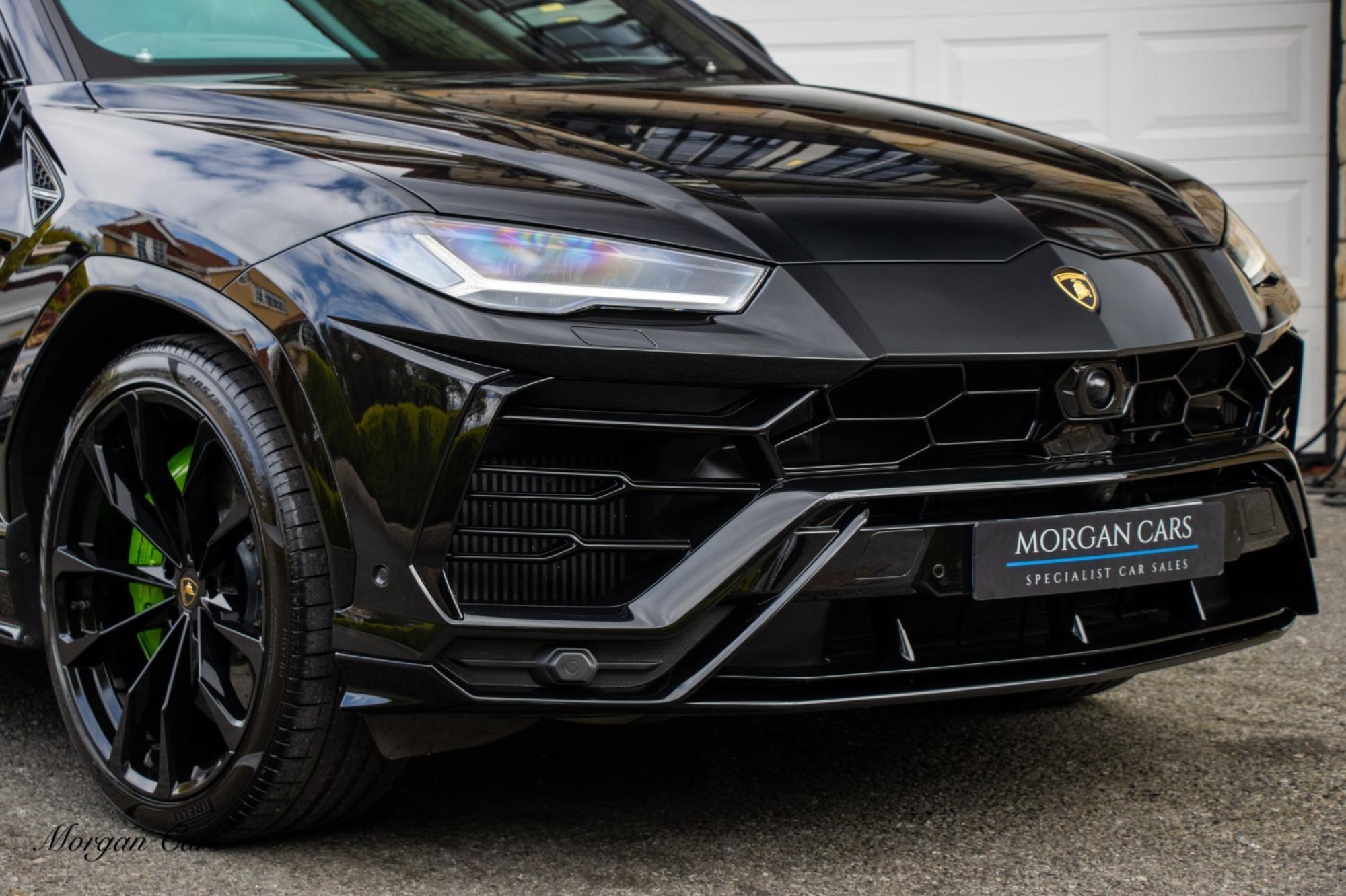 2022 Lamborghini URUS