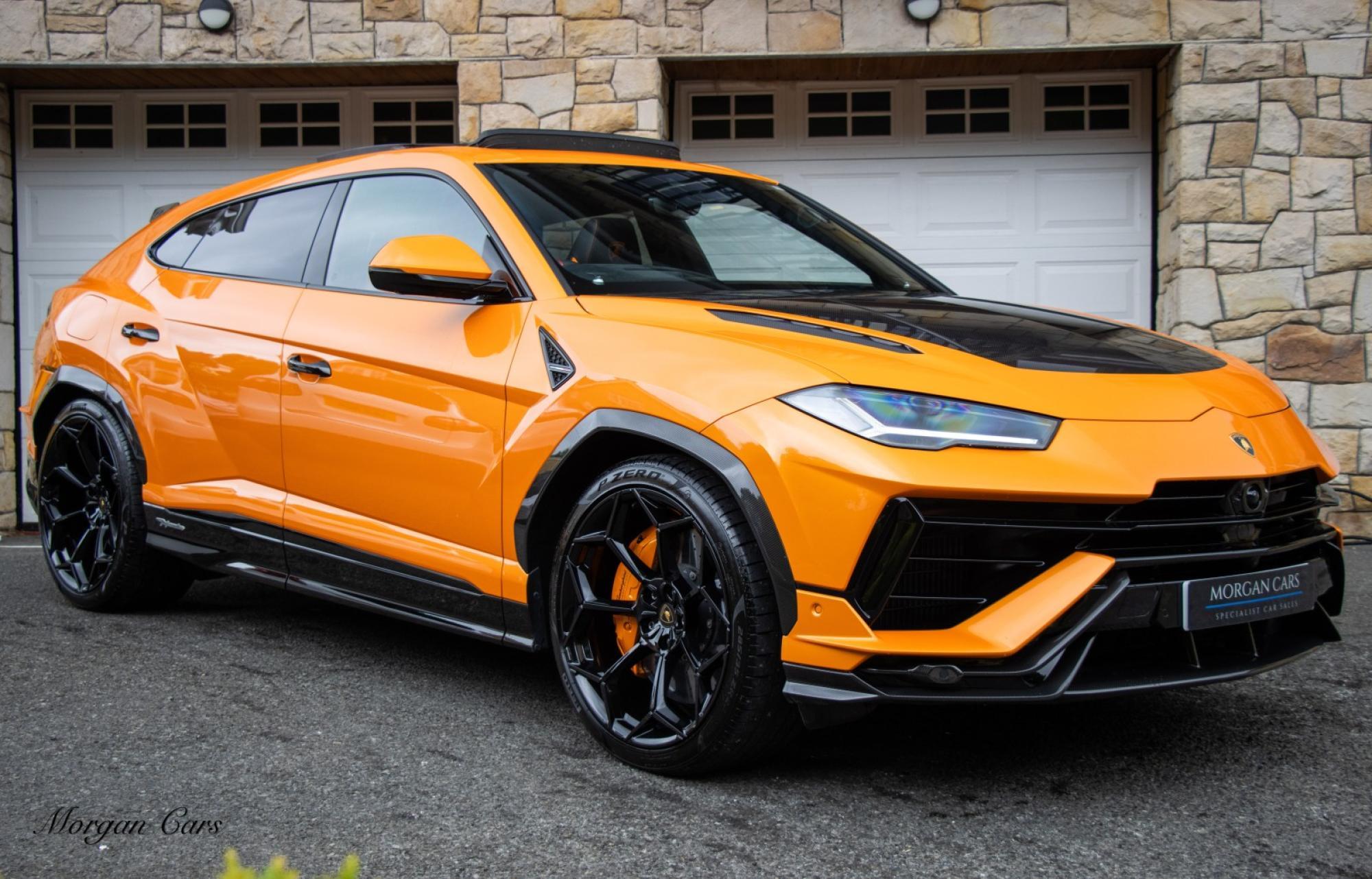 2023 Lamborghini URUS